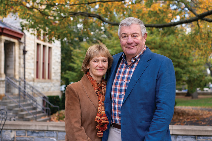 Bob and sue otway 75 20231101 loh 002 700x467 dsonmagwin24